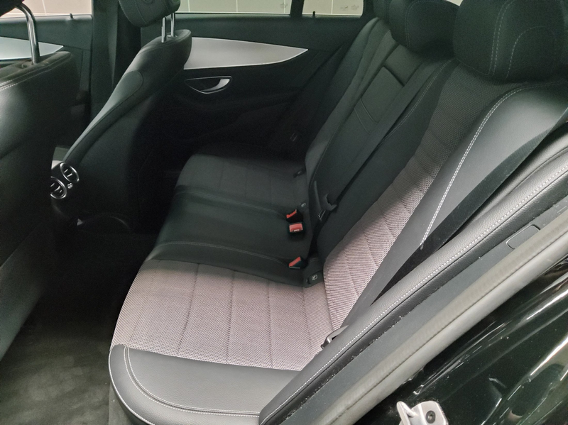 Mercedes-Benz E 220 T d Avantgarde Navi LED Widescreen AHK RFK — photo 13