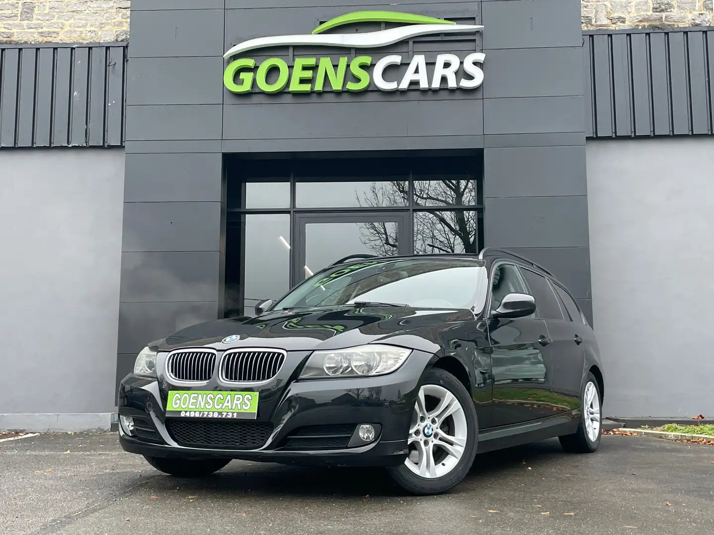 BMW 318 Touring 318dA GARANTIE !! Schwarz - 1