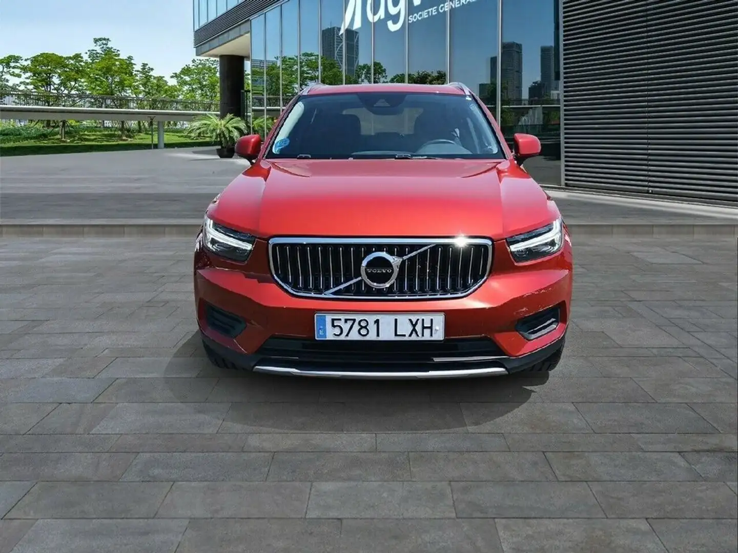 Volvo XC40 1.5 T5 Twin Recharge Inscription Ex Auto Blanco - 2