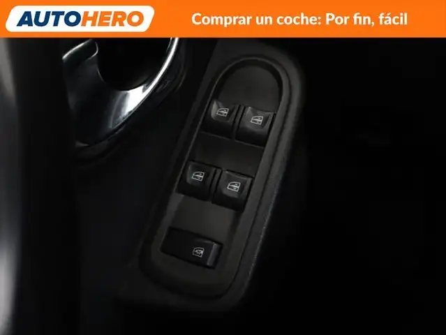 Dacia Duster view 28