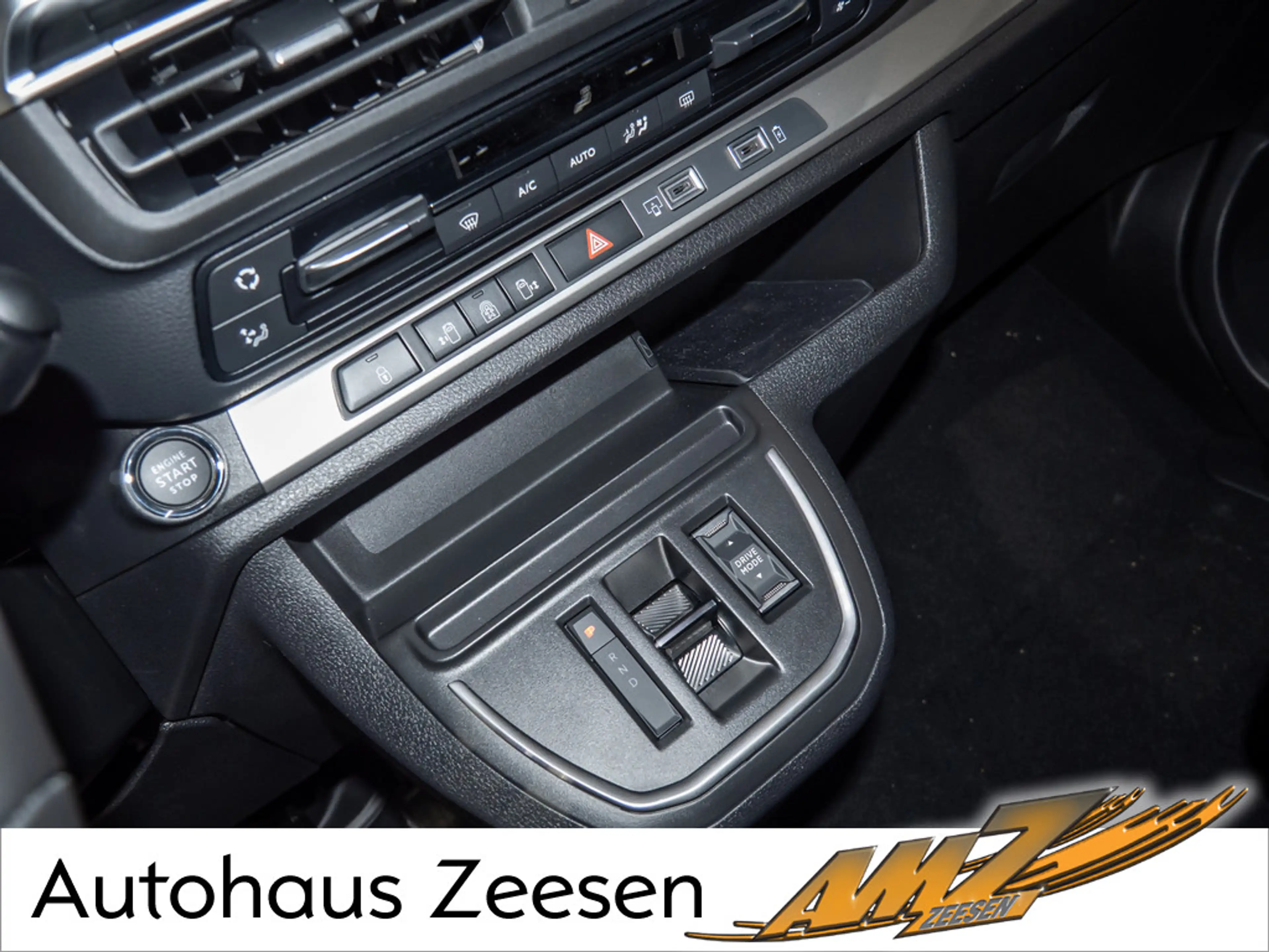 Citroen Spacetourer XL Diesel 180 MAX NAVI PDC AHK — photo 11