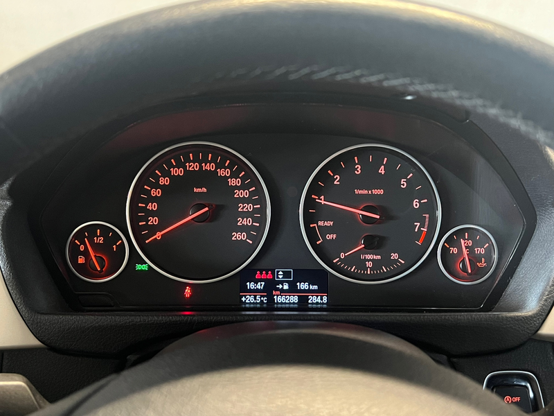 BMW 318 3-serie Touring 318i - Stoelverwarming - PDC - Nav — photo 8