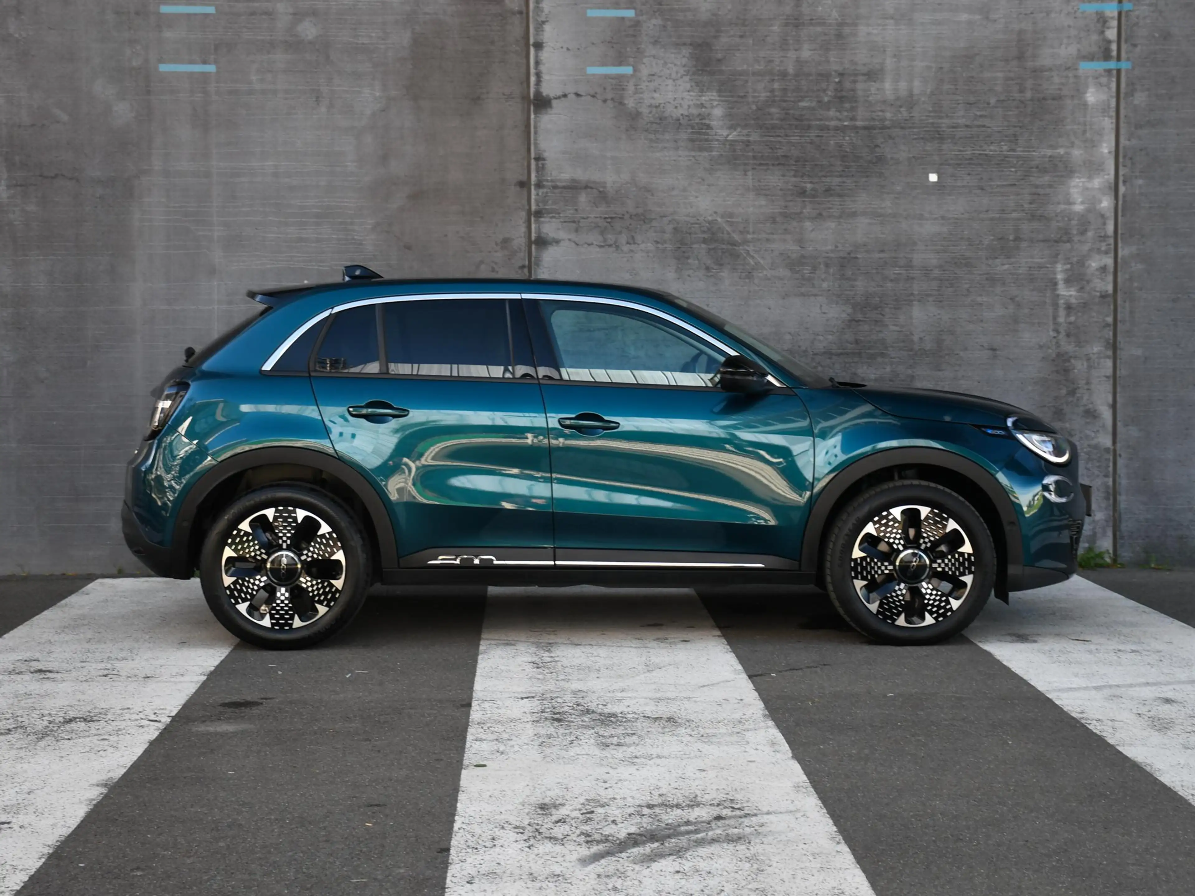 Fiat 600 La Prima 1.2 Hybrid 110pk Automaat MASSAGE | DODE — photo 4