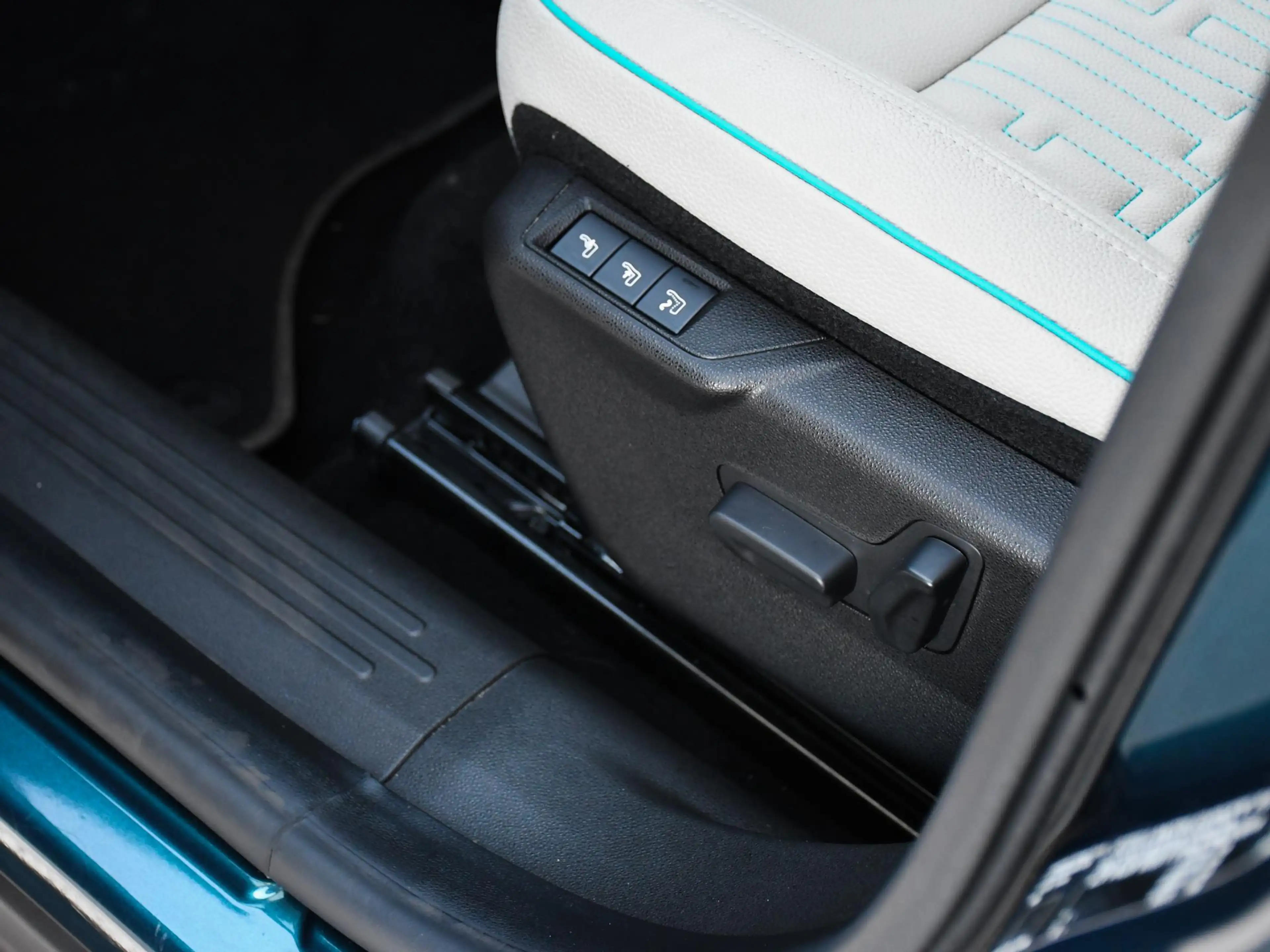 Fiat 600 La Prima 1.2 Hybrid 110pk Automaat MASSAGE | DODE — photo 12