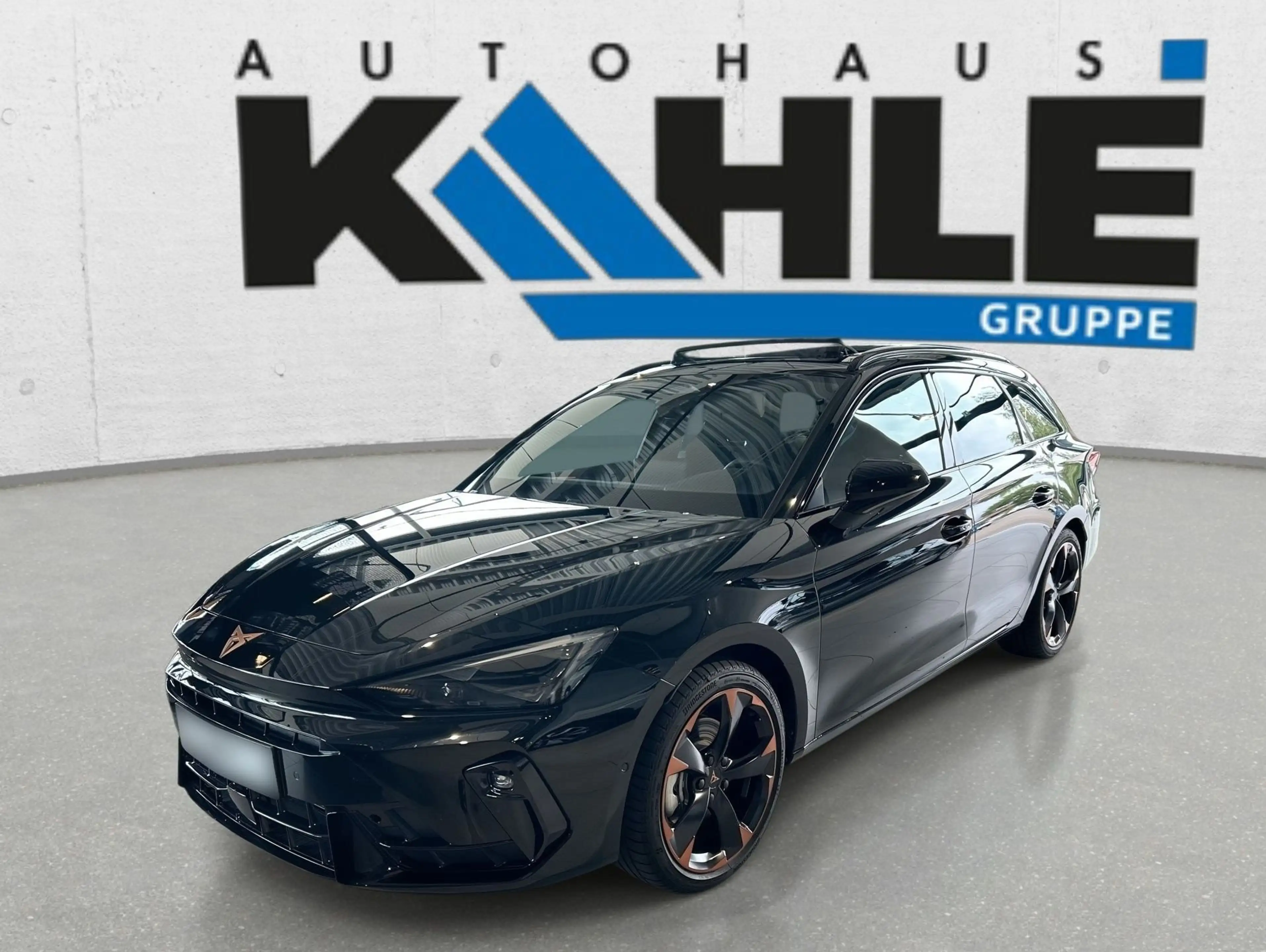 CUPRA Leon Sportstourer 2.0 TDI  W Pano Matrix ACC AHK — photo 2