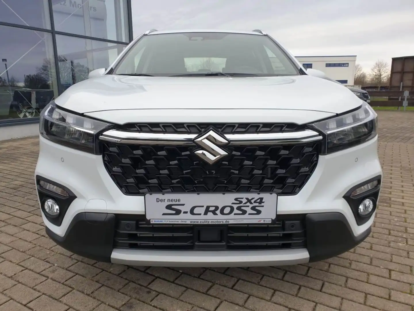 Suzuki S-Cross 1.4 Boosterjet Hybrid Comfort Weiß - 2