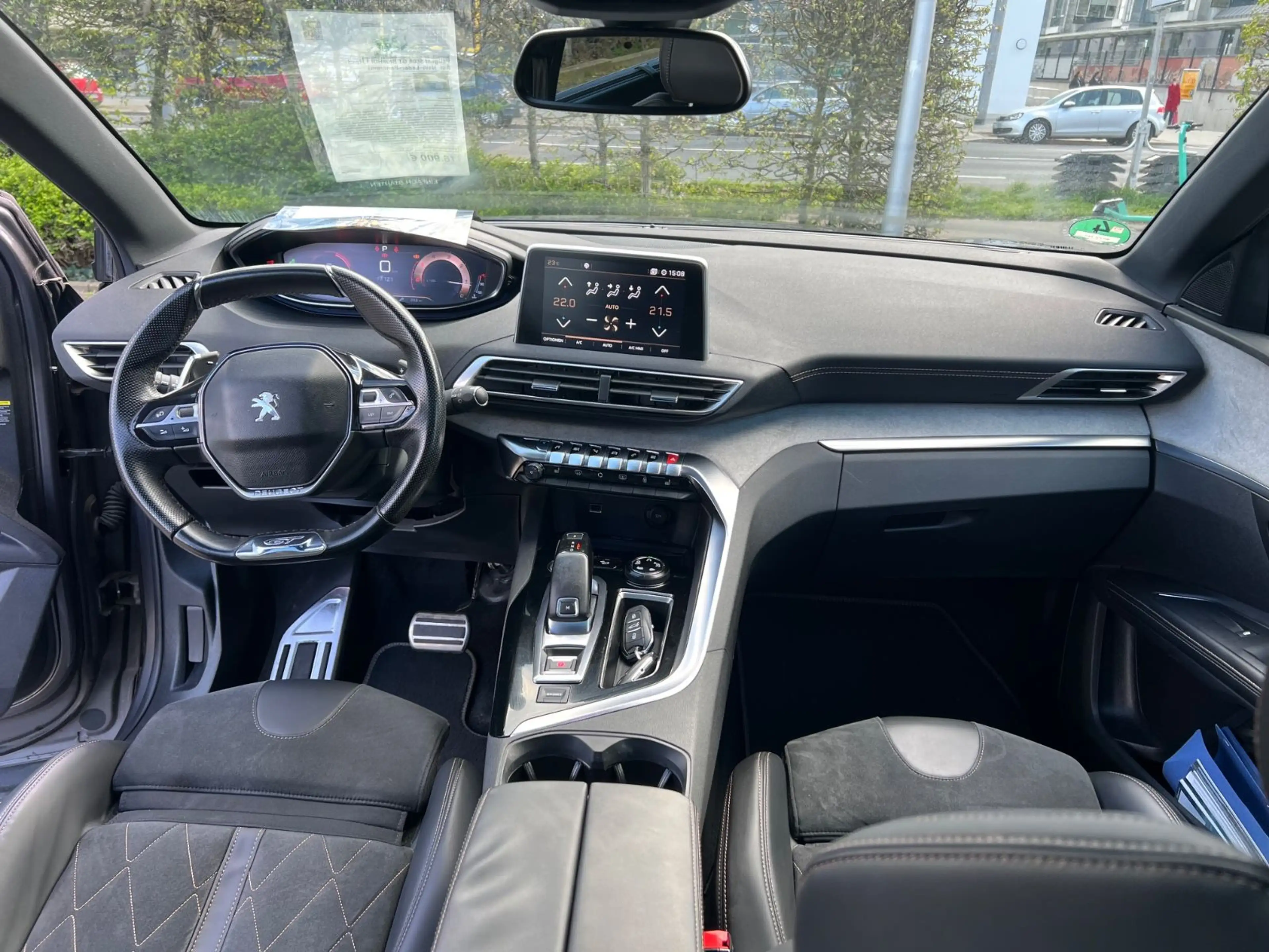 Peugeot 5008 GT BlueHDi 1.Hand~ Aut~Navi~Leder~Panorama — photo 10