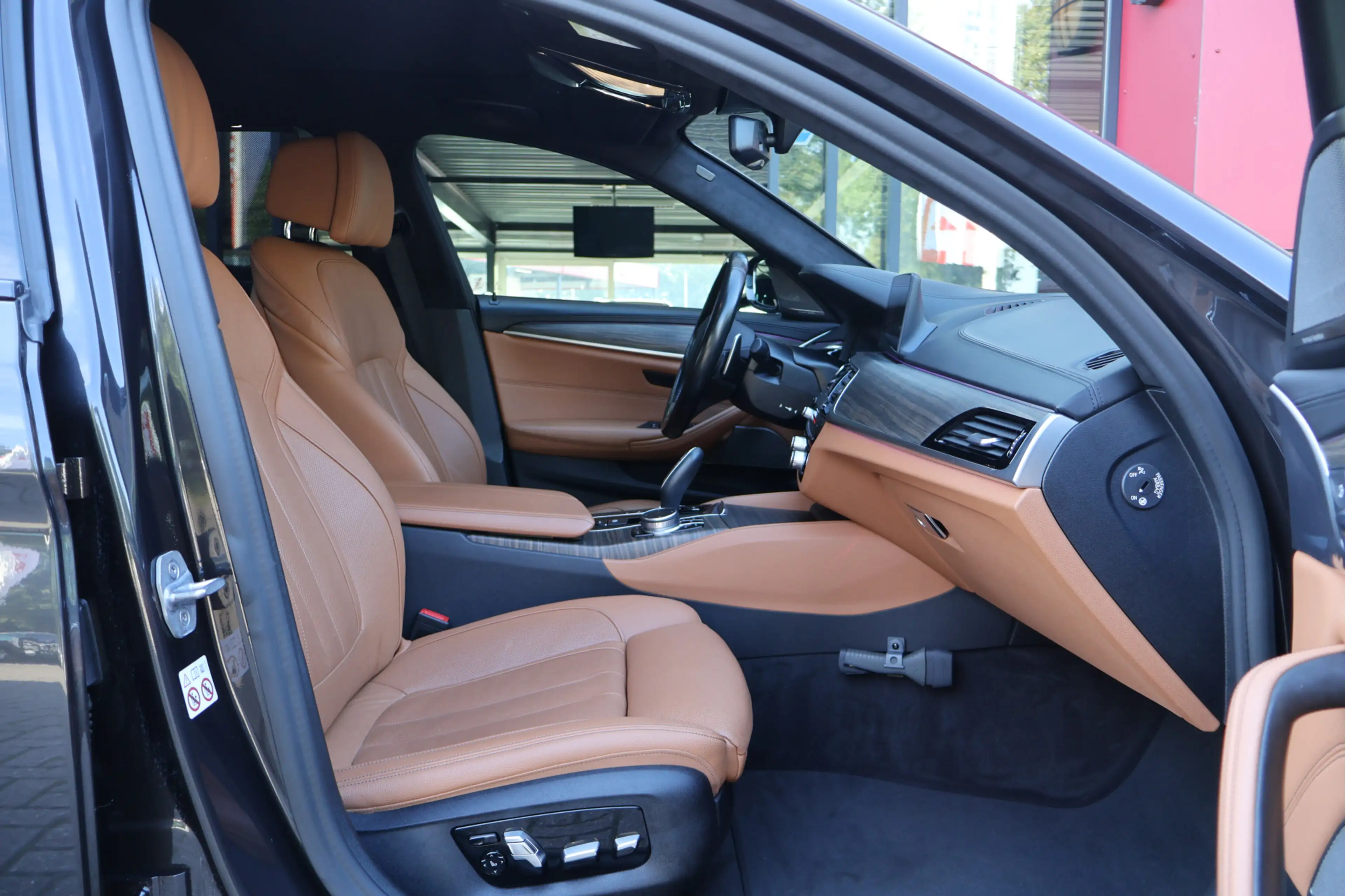 BMW M550 5-serie M550d xDrive High Executive | M-Sport | Pa — photo 29