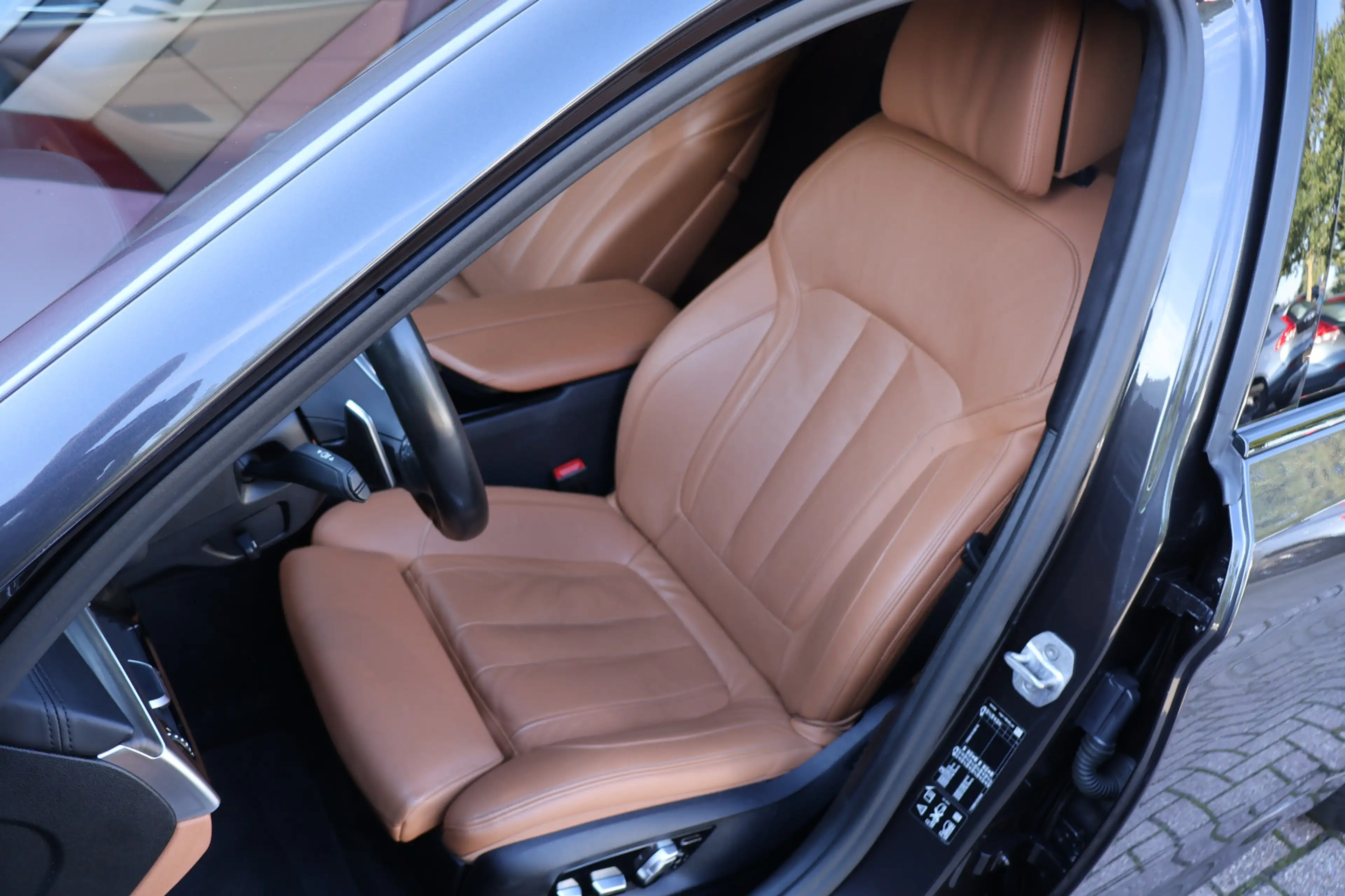 BMW M550 5-serie M550d xDrive High Executive | M-Sport | Pa — photo 10