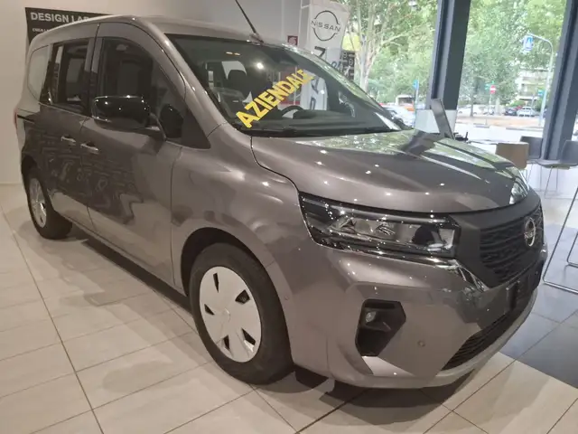 Nissan Townstar view 3