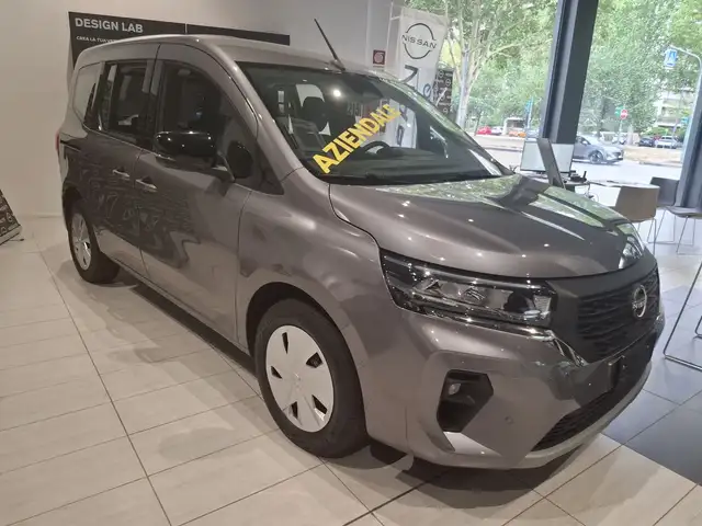 Nissan Townstar view 9