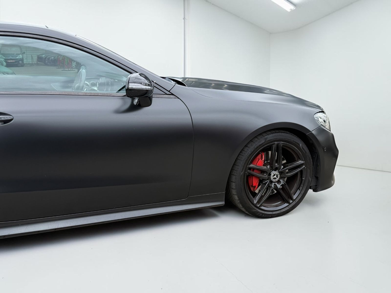 Mercedes-Benz E 200 Coupe*AMG*NIGHT-PAKET*PANORAMA*KLIMA* — photo 7