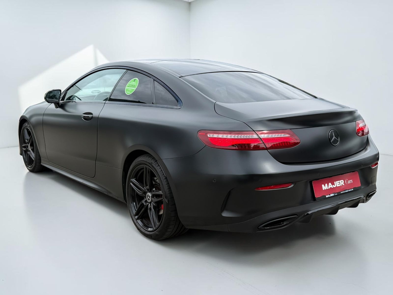 Mercedes-Benz E 200 Coupe*AMG*NIGHT-PAKET*PANORAMA*KLIMA* — photo 10