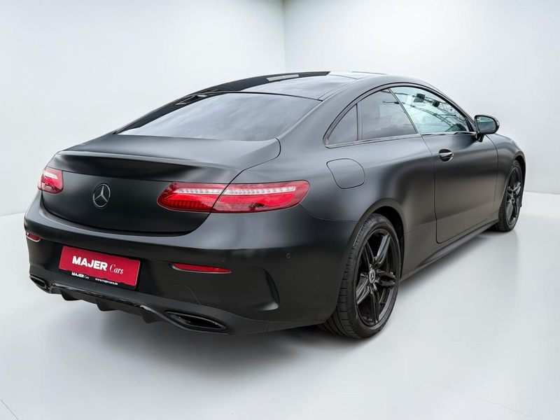 Mercedes-Benz E 200 Coupe*AMG*NIGHT-PAKET*PANORAMA*KLIMA* — photo 8