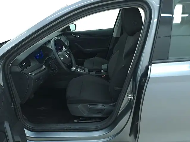 Skoda Octavia view 10