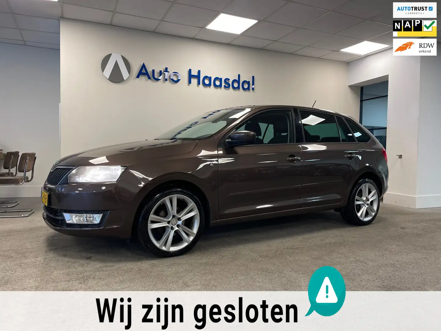 Skoda Rapid/Spaceback 1.2 TSI Ambition|1e EIG|NAVI|BT|17"|CRUISE Brun - 1