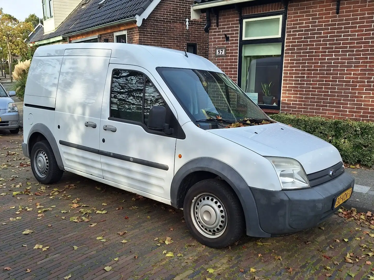 Ford Transit Connect T230L 1.8 TDCi Wit - 1