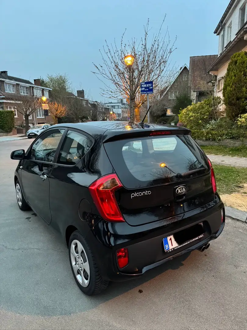 Kia Picanto 1.0i FIGA World Cup Edition - 2