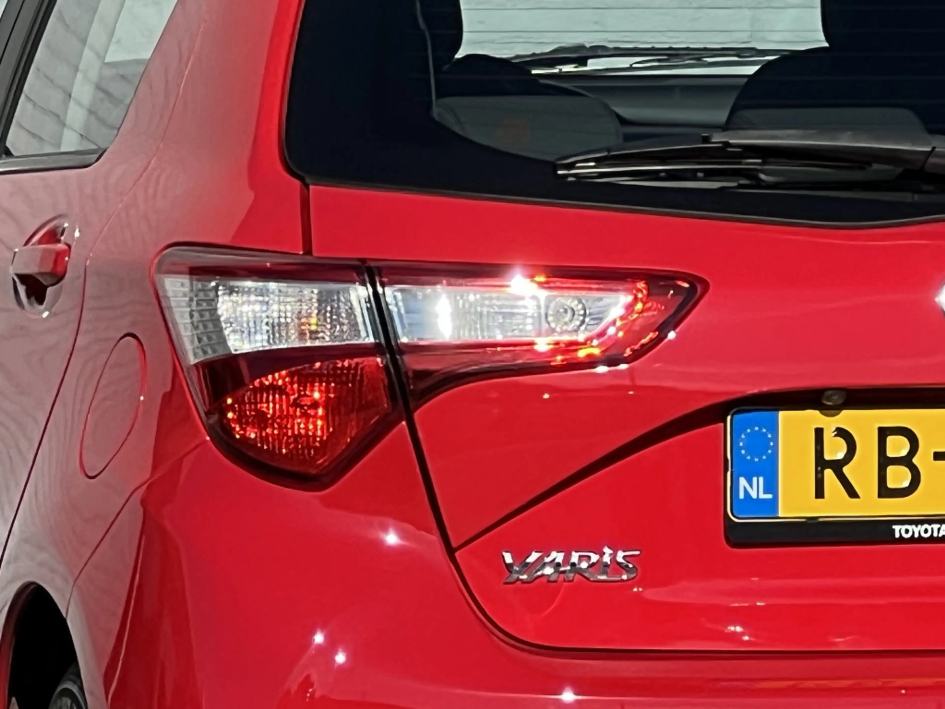 Toyota Yaris 1.5 Hybrid Aspiration Automaat 5-deurs | NL auto — photo 8