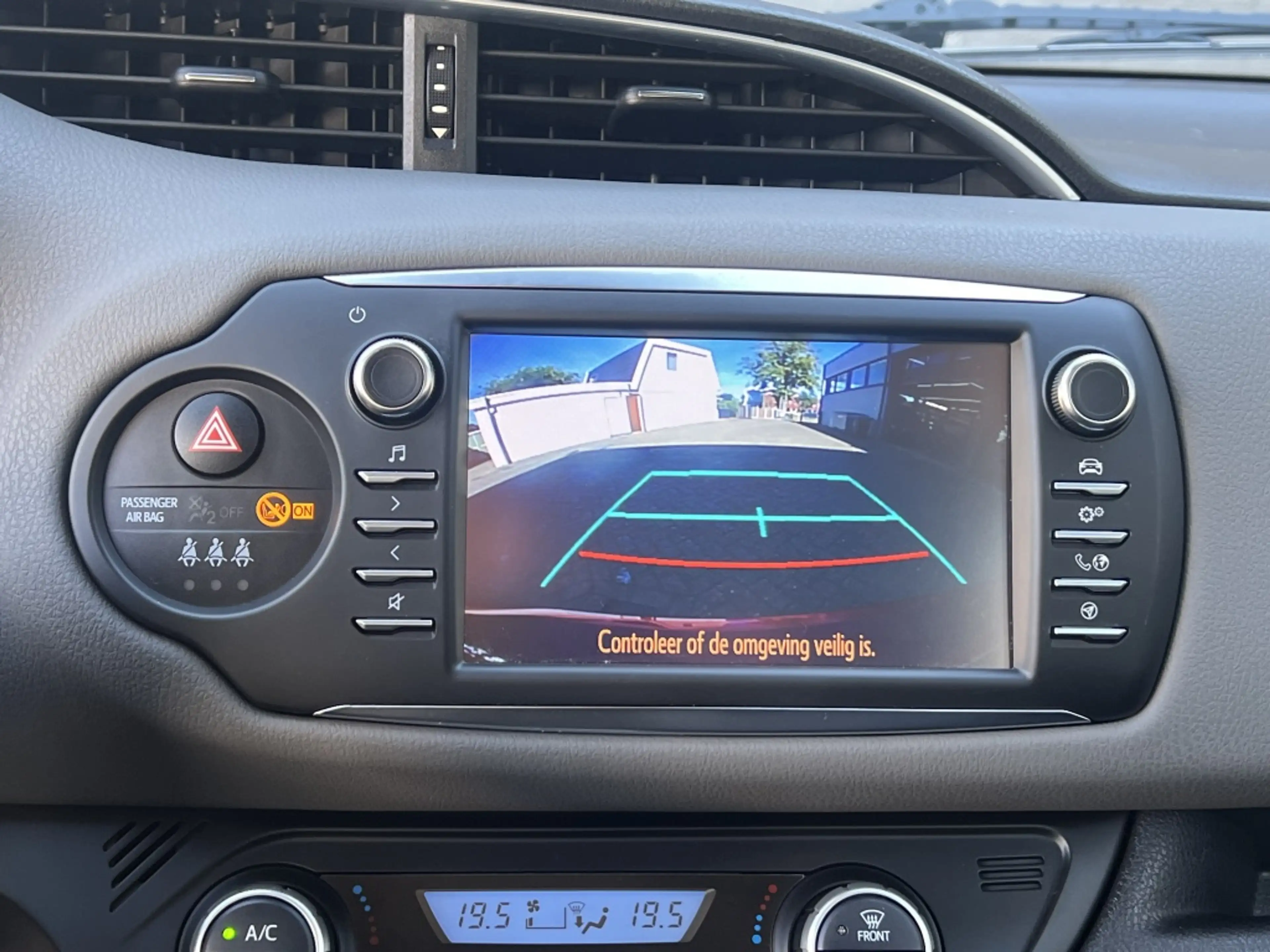 Toyota Yaris 1.5 Hybrid Aspiration Automaat 5-deurs | NL auto — photo 31