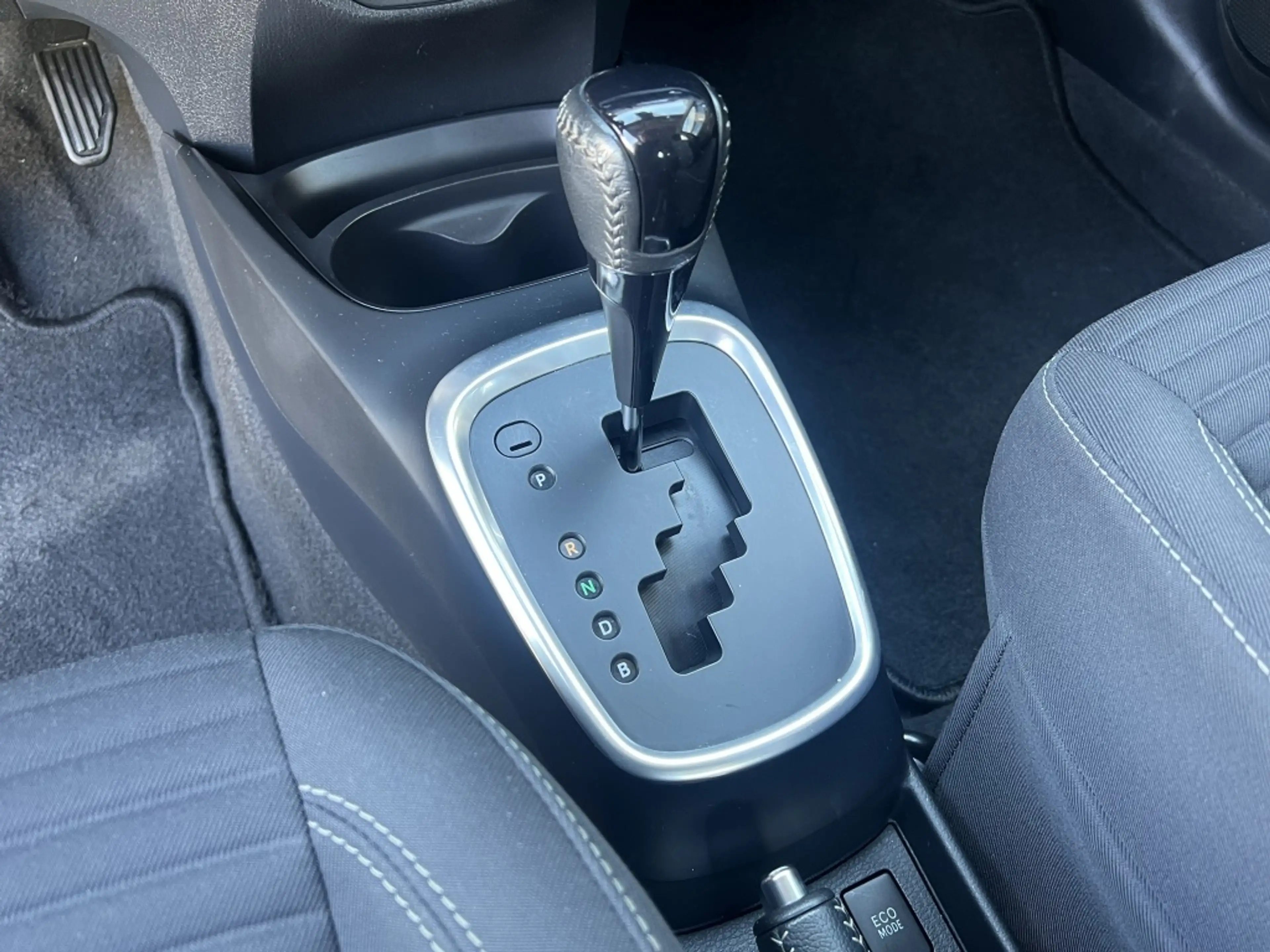 Toyota Yaris 1.5 Hybrid Aspiration Automaat 5-deurs | NL auto — photo 33