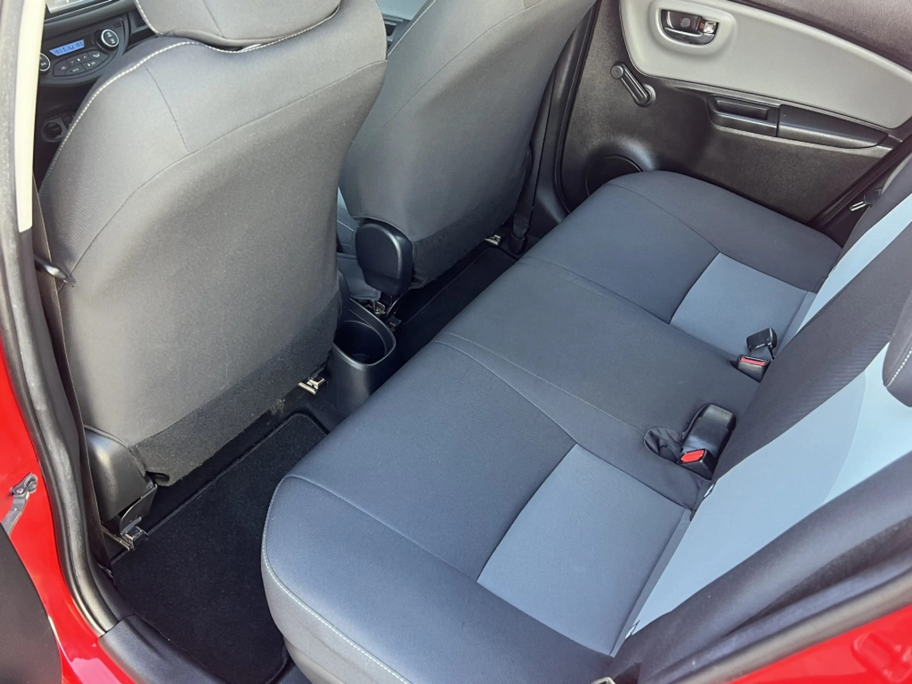 Toyota Yaris 1.5 Hybrid Aspiration Automaat 5-deurs | NL auto — photo 35