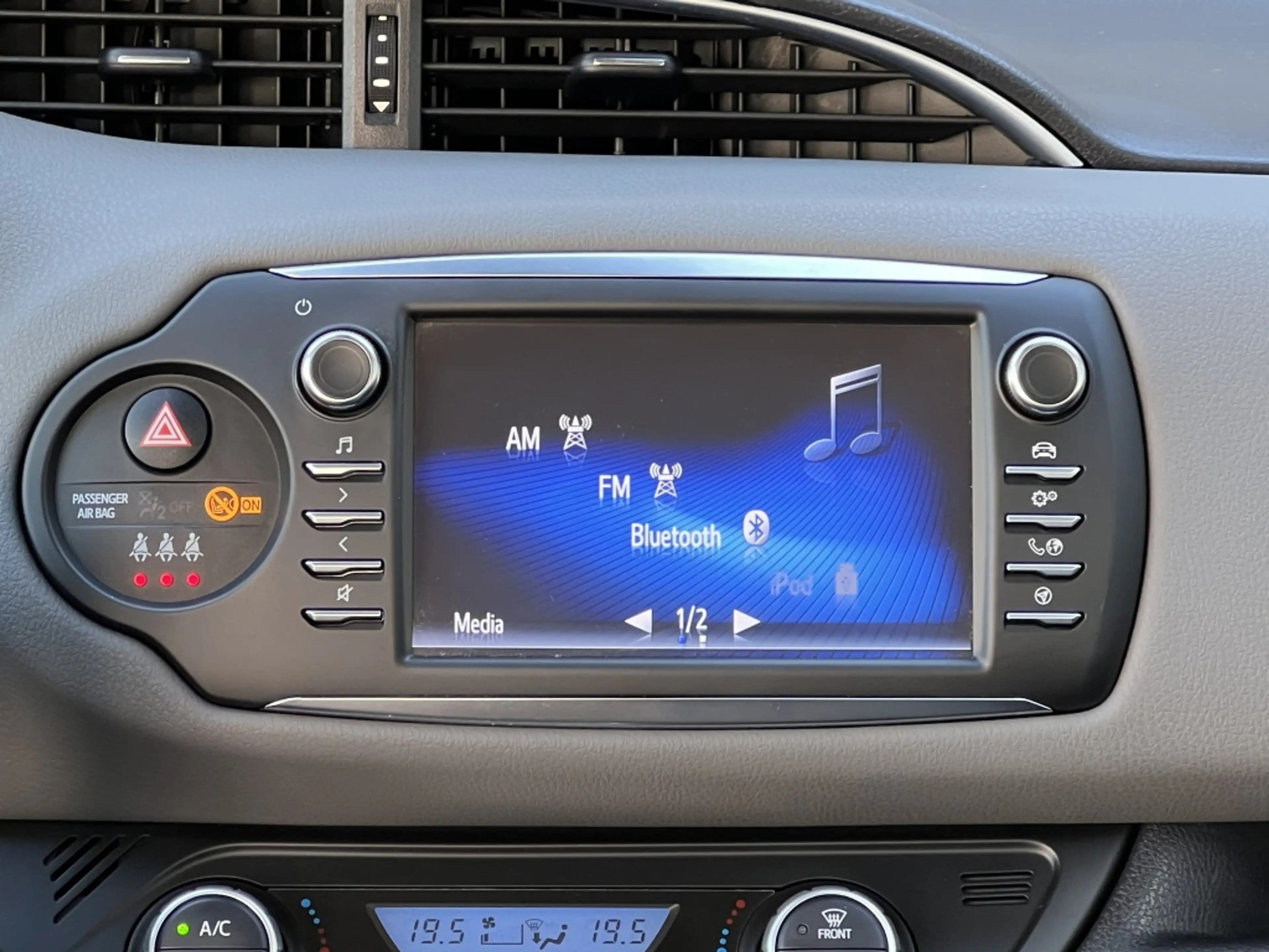 Toyota Yaris 1.5 Hybrid Aspiration Automaat 5-deurs | NL auto — photo 28