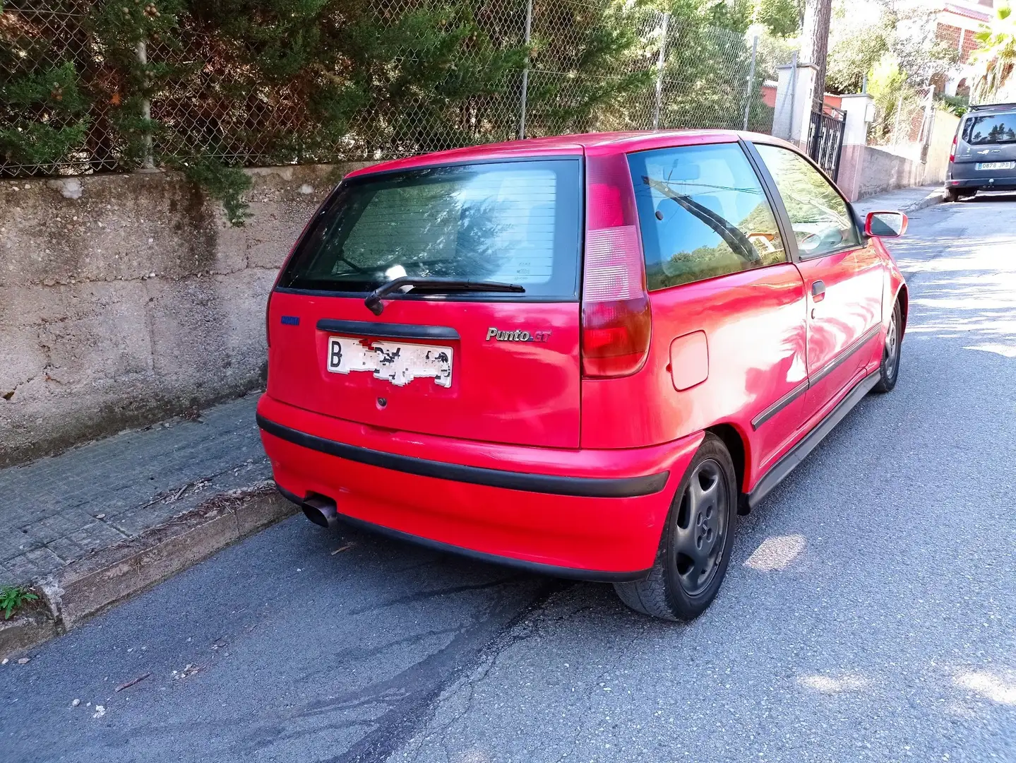 Fiat Punto 1.4 GT Red - 2