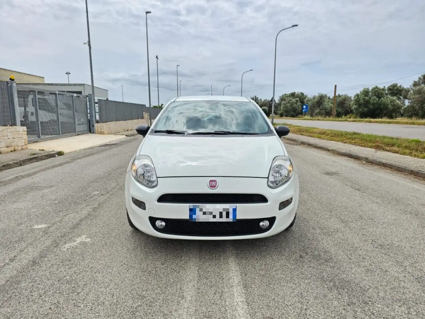Fiat Punto 1.3 MJT 95CV 5 porte Van Easy 4 posti E6 N1 Weiß - 2