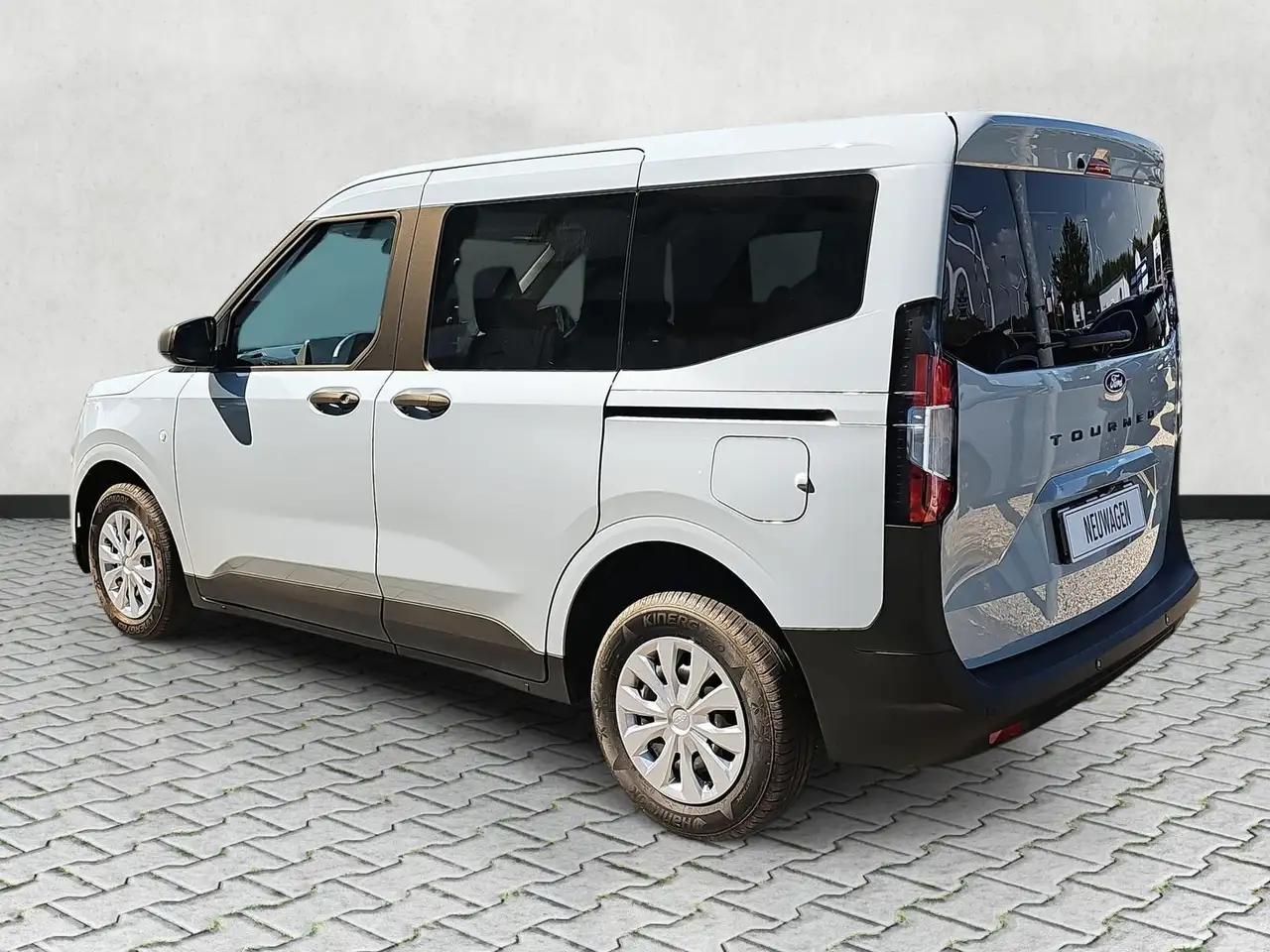 Ford Tourneo Courier 2026