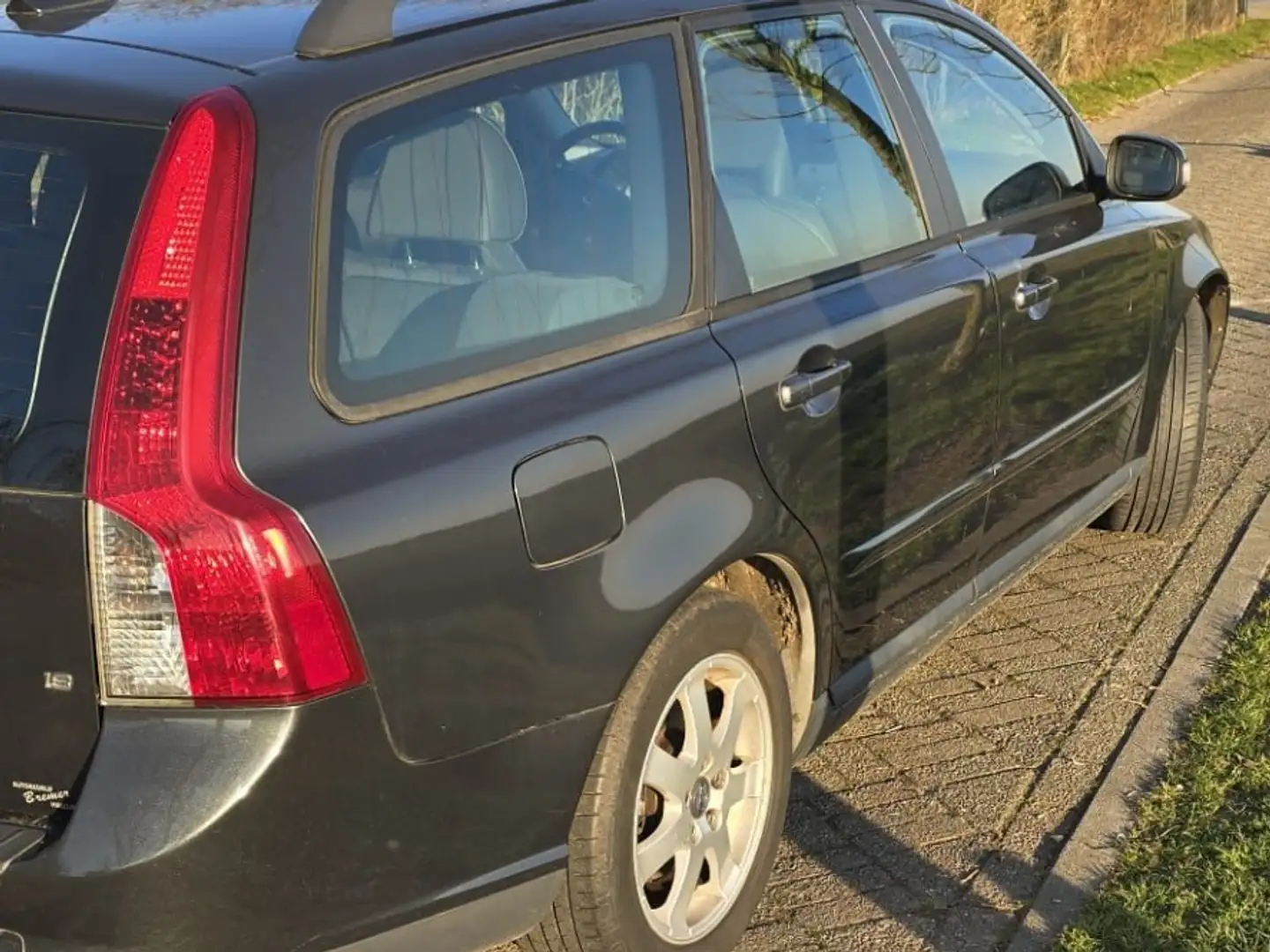 Volvo V50 1.8 Kinetic Grijs - 2