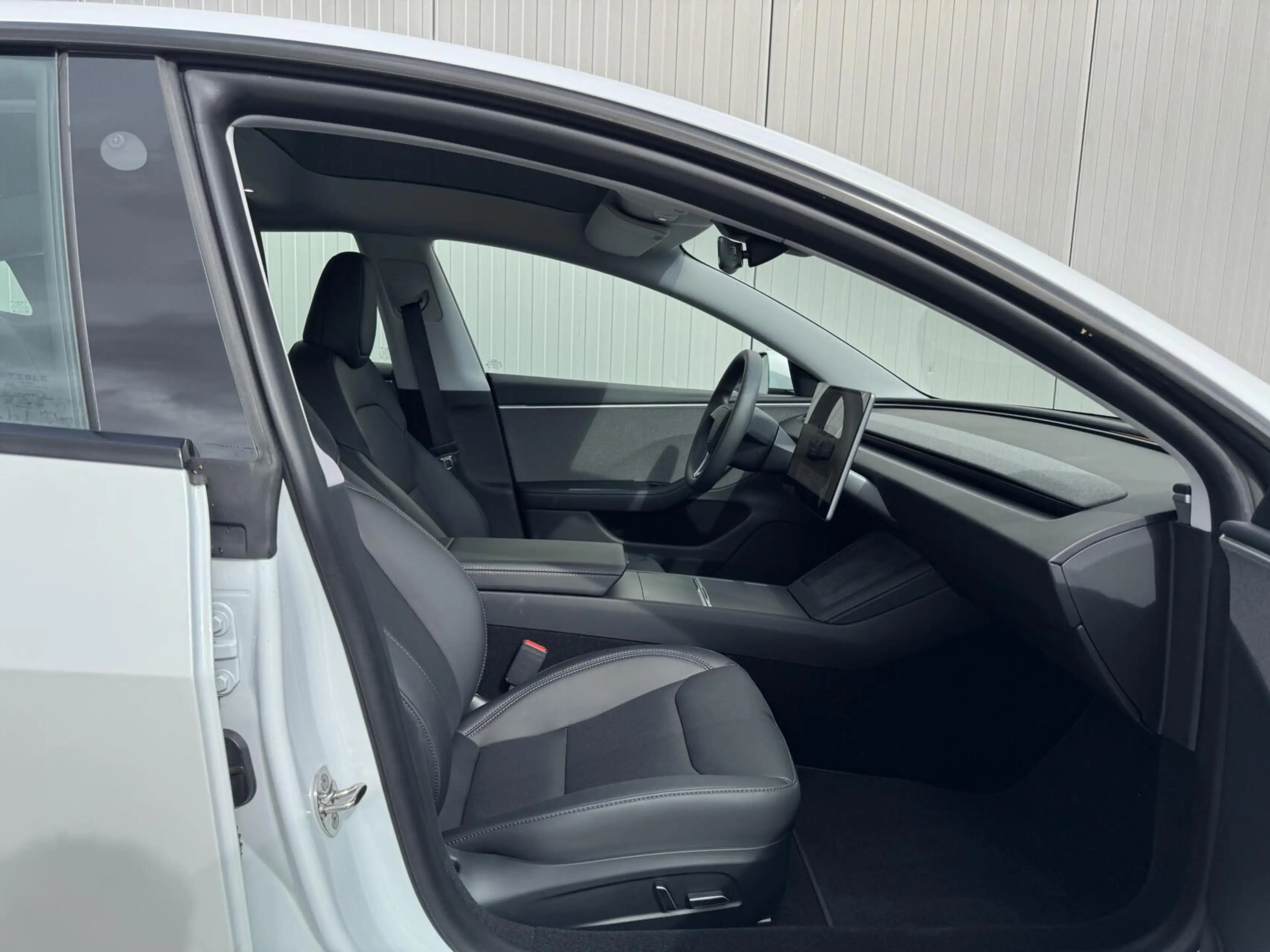Tesla Model 3 RWD 60 kWh Premium|Highland|NL-Auto — photo 39