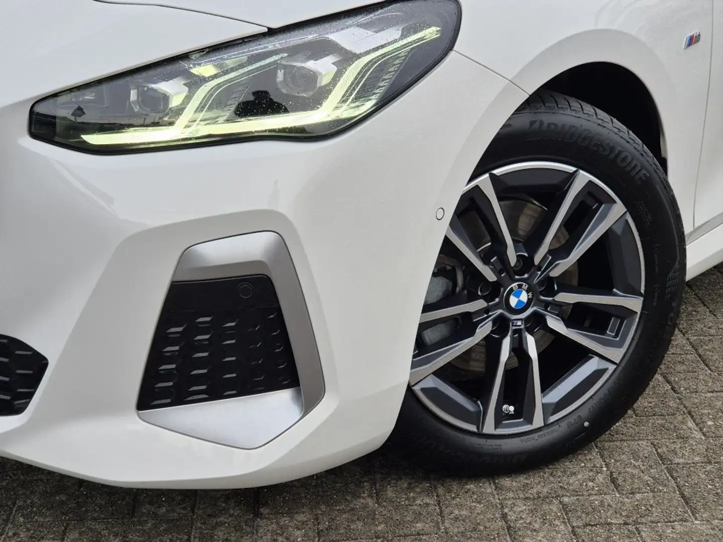 BMW 218 218i Active Tourer Aut. Weiß - 2