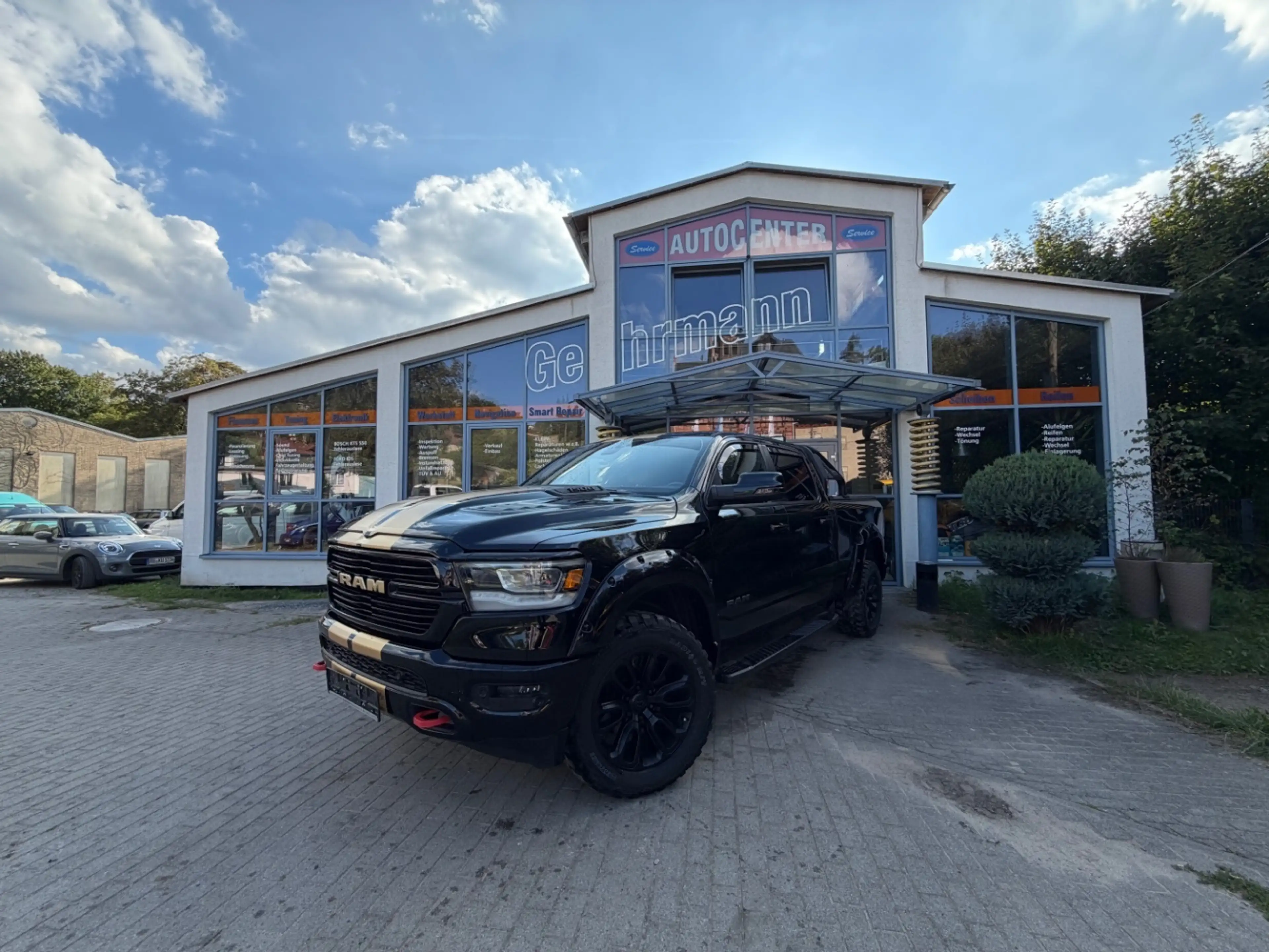 Dodge RAM 1500 5,7 HEMI LARAMIE LONG BED 12 ZOLL