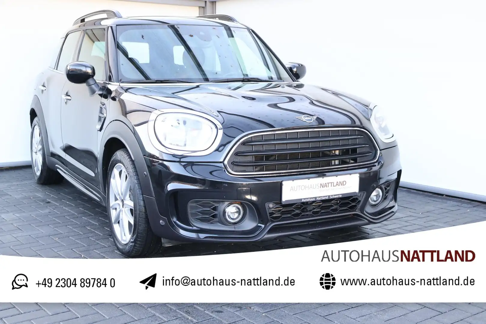 MINI Cooper D Countryman John Cooper Works HuD AHK Schwarz - 1