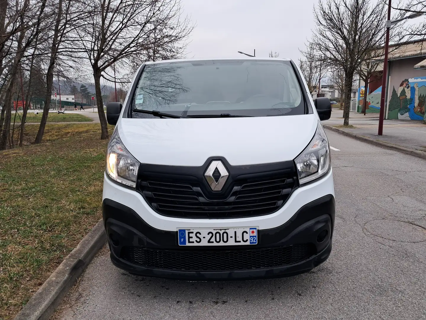 Renault Trafic long 1,6 dci 125 Blanc - 2