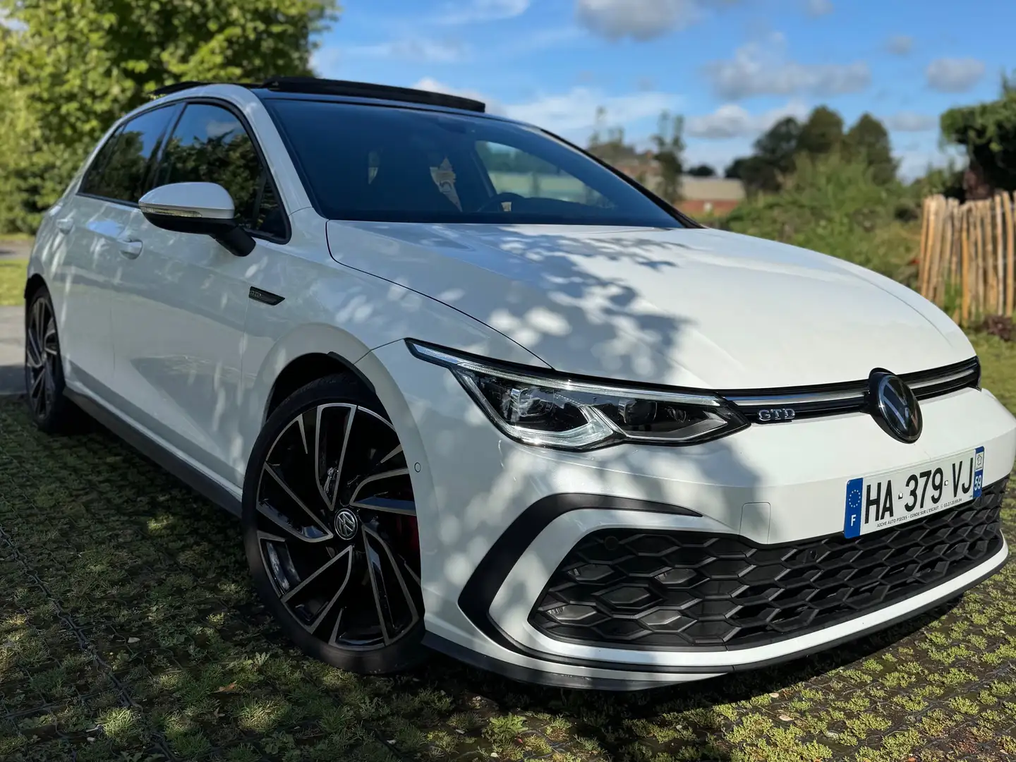 Volkswagen Golf GTD Белый - 1