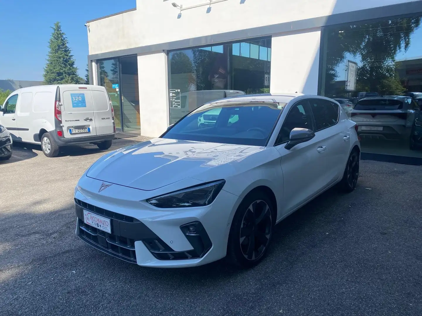 CUPRA Leon Leon 2.0 tdi 150cv dsg Bianco - 2