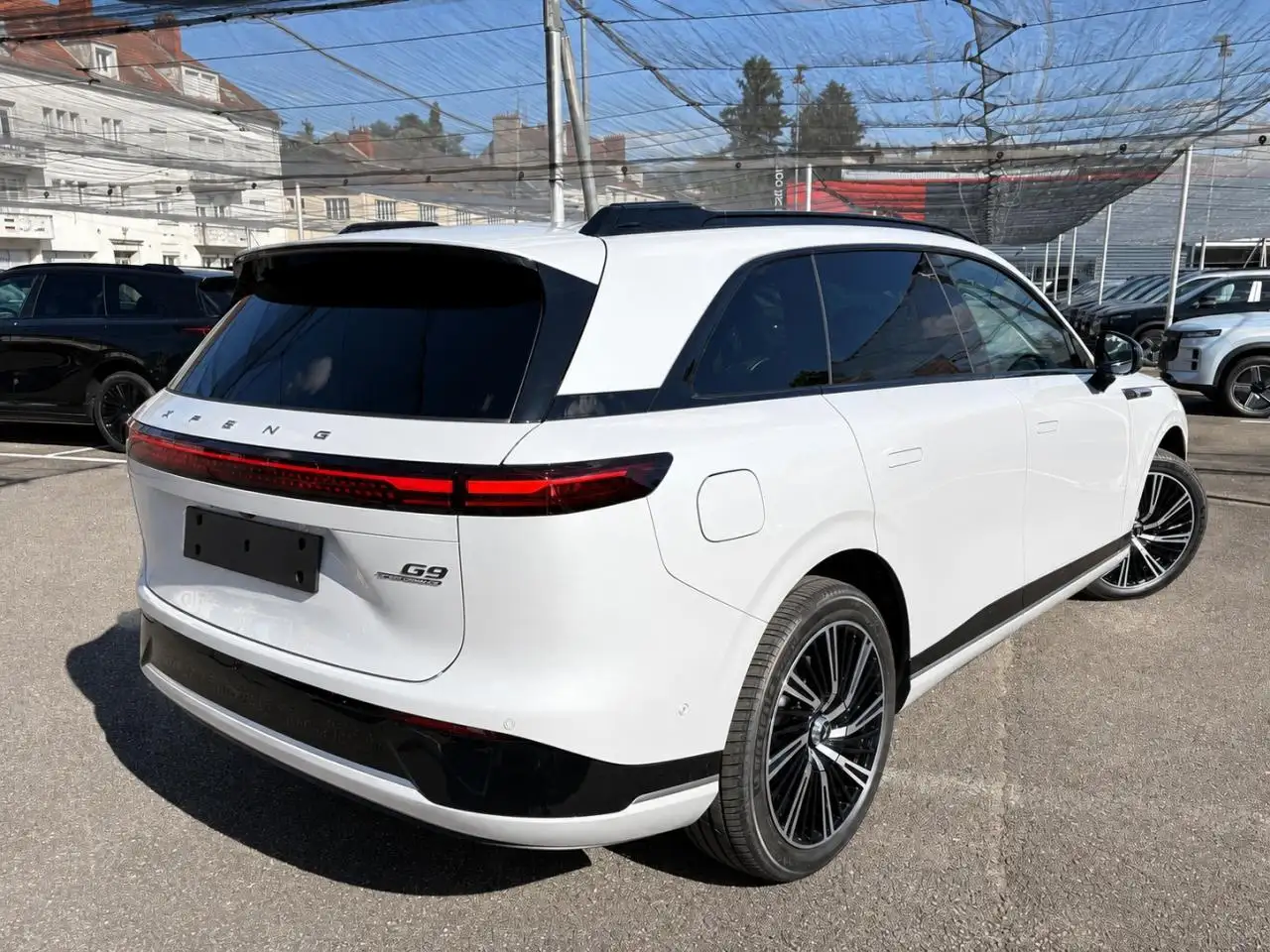 XPENG G9