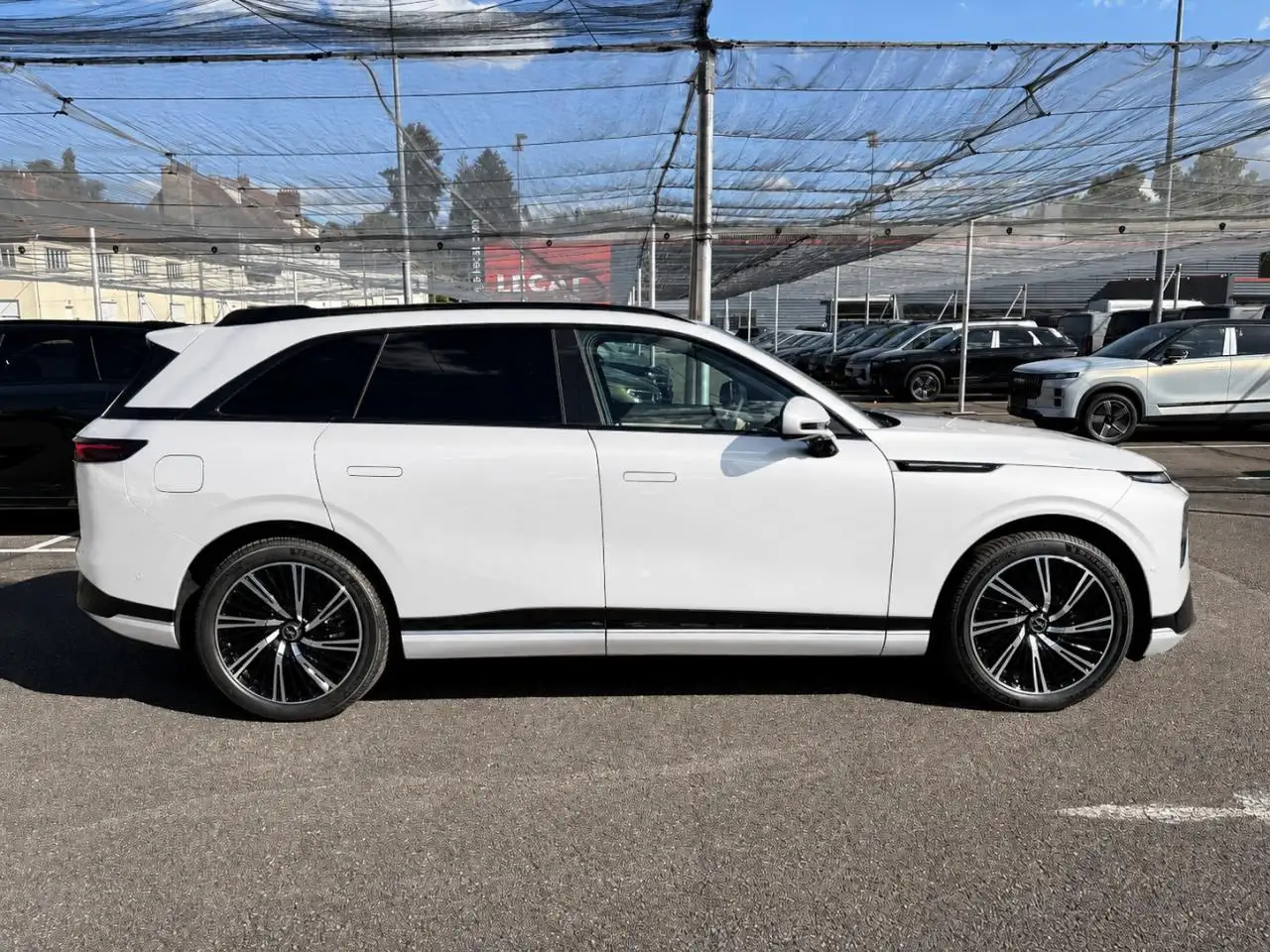 XPENG G9