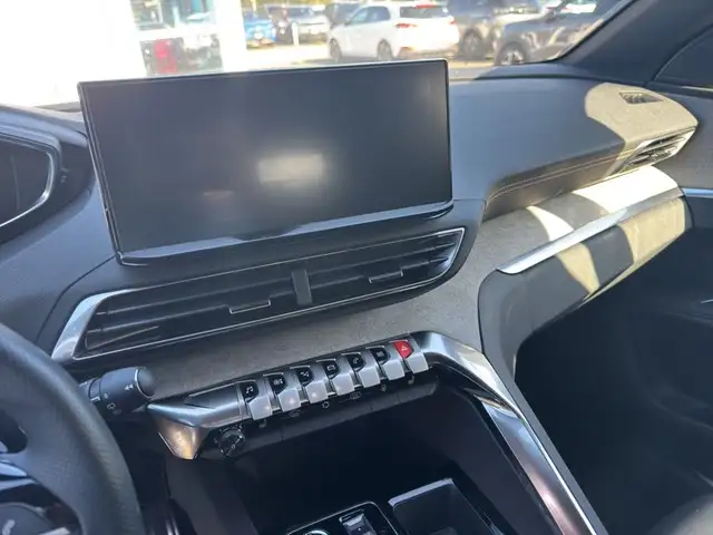 Peugeot 3008 view 8