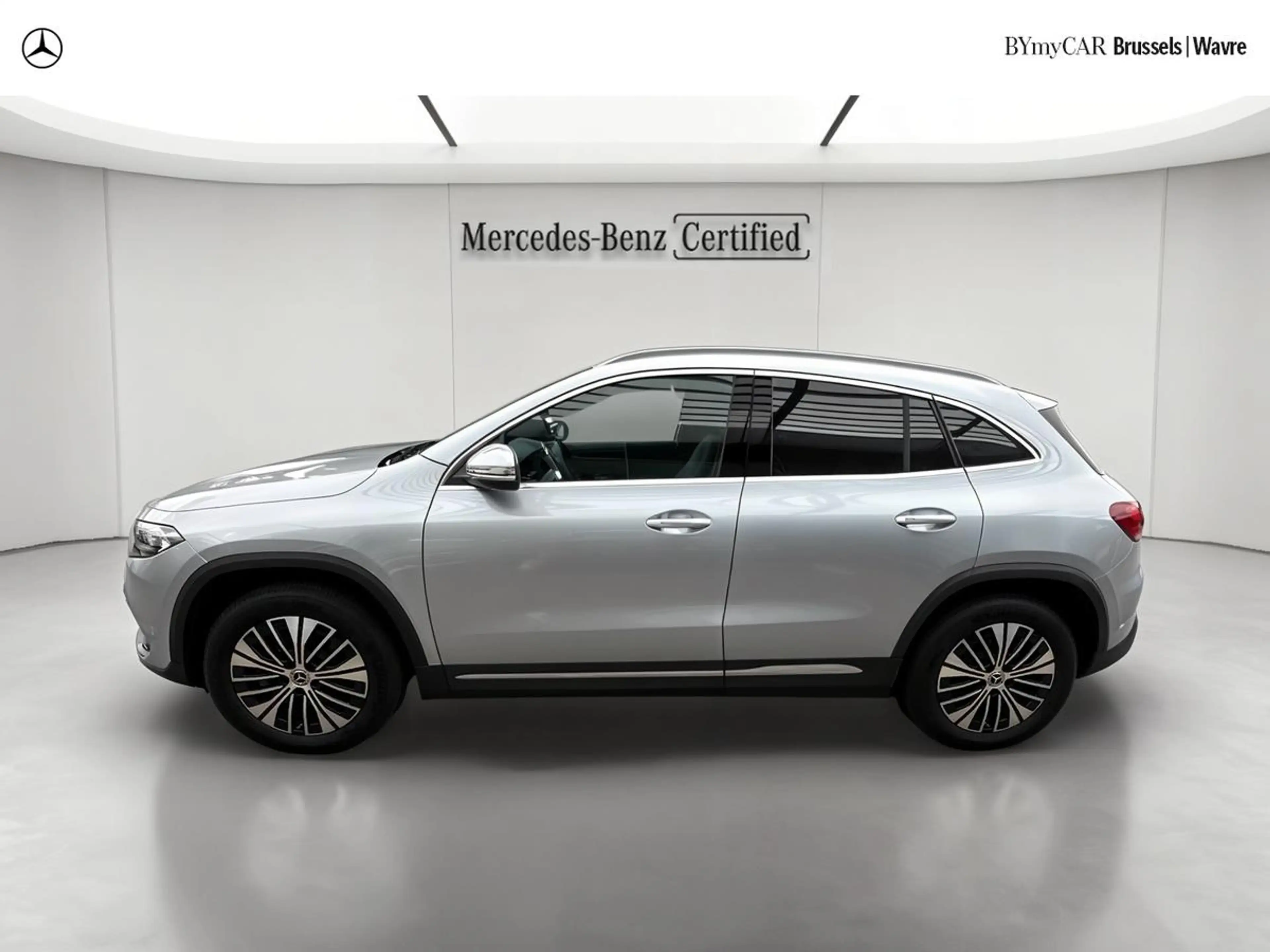 Mercedes-Benz EQA 250 EQA 250+ Essential Line — photo 6