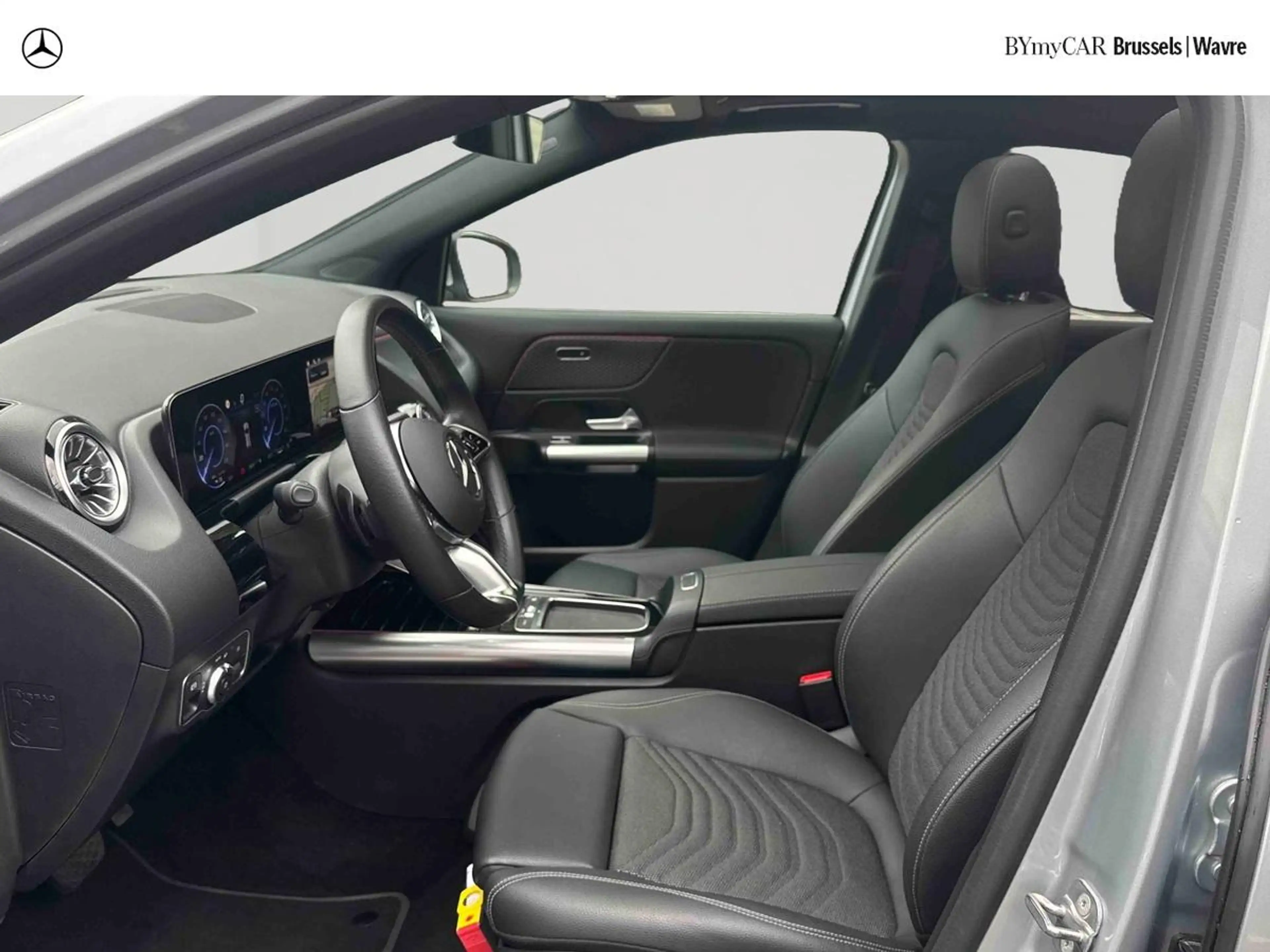Mercedes-Benz EQA 250 EQA 250+ Essential Line — photo 9