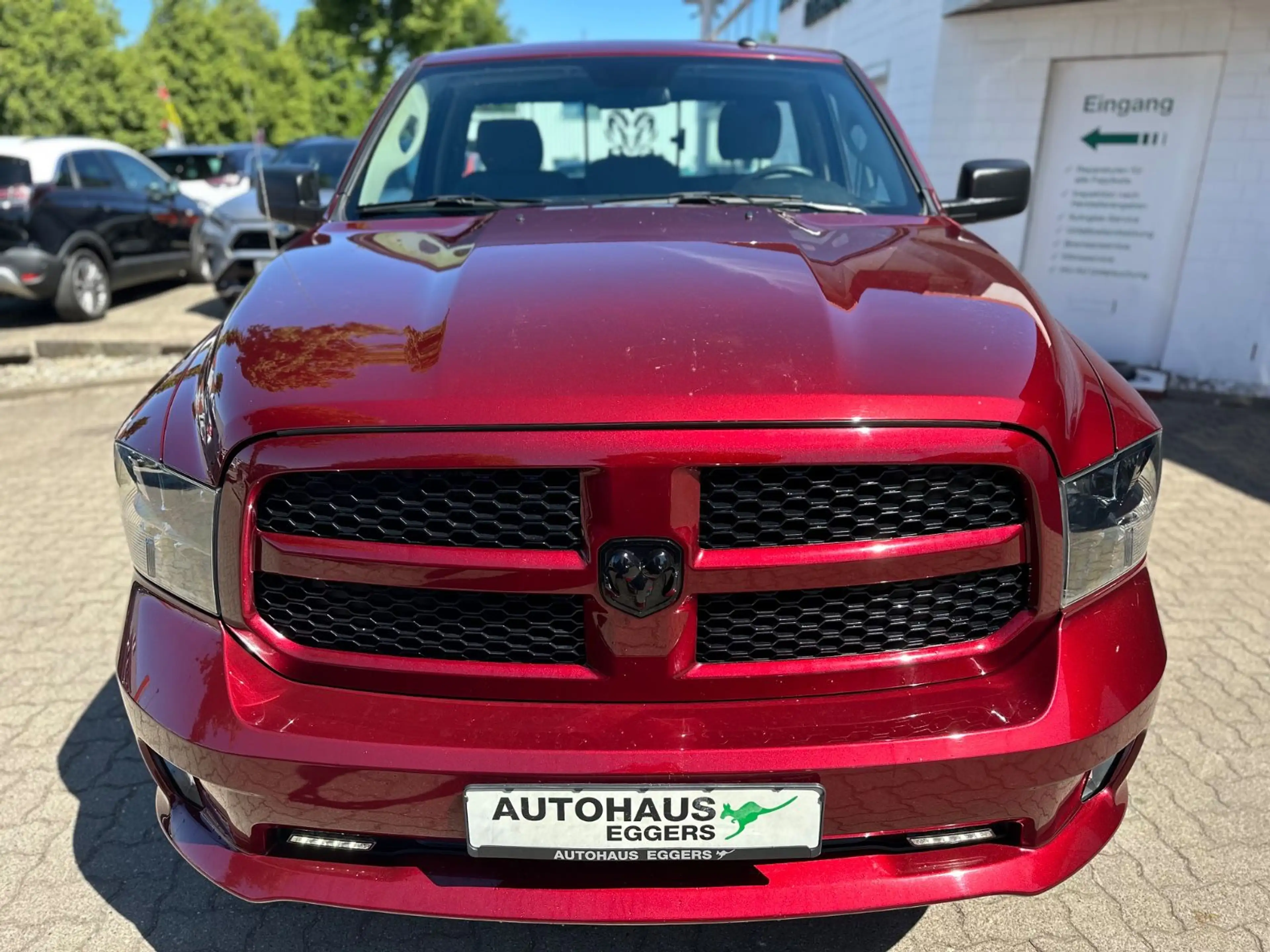 Dodge RAM 1500 DS Reg.Cab Tradesman 5.7L — photo 3