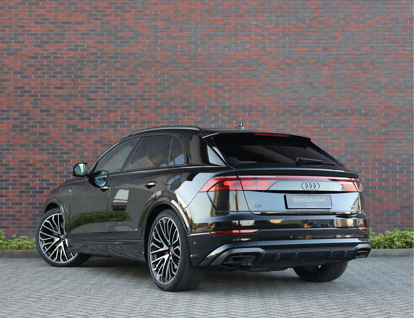 Audi Q8 60 TFSIe Quattro Pro Line S Competition *Direct le Zwart - 2