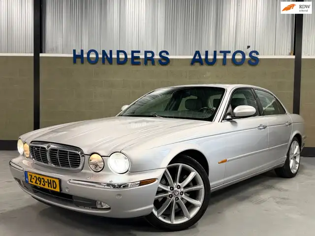 Jaguar XJ 3.5 V8 Executive AUT | YOUNGTIMER | LEDER | NAVI |