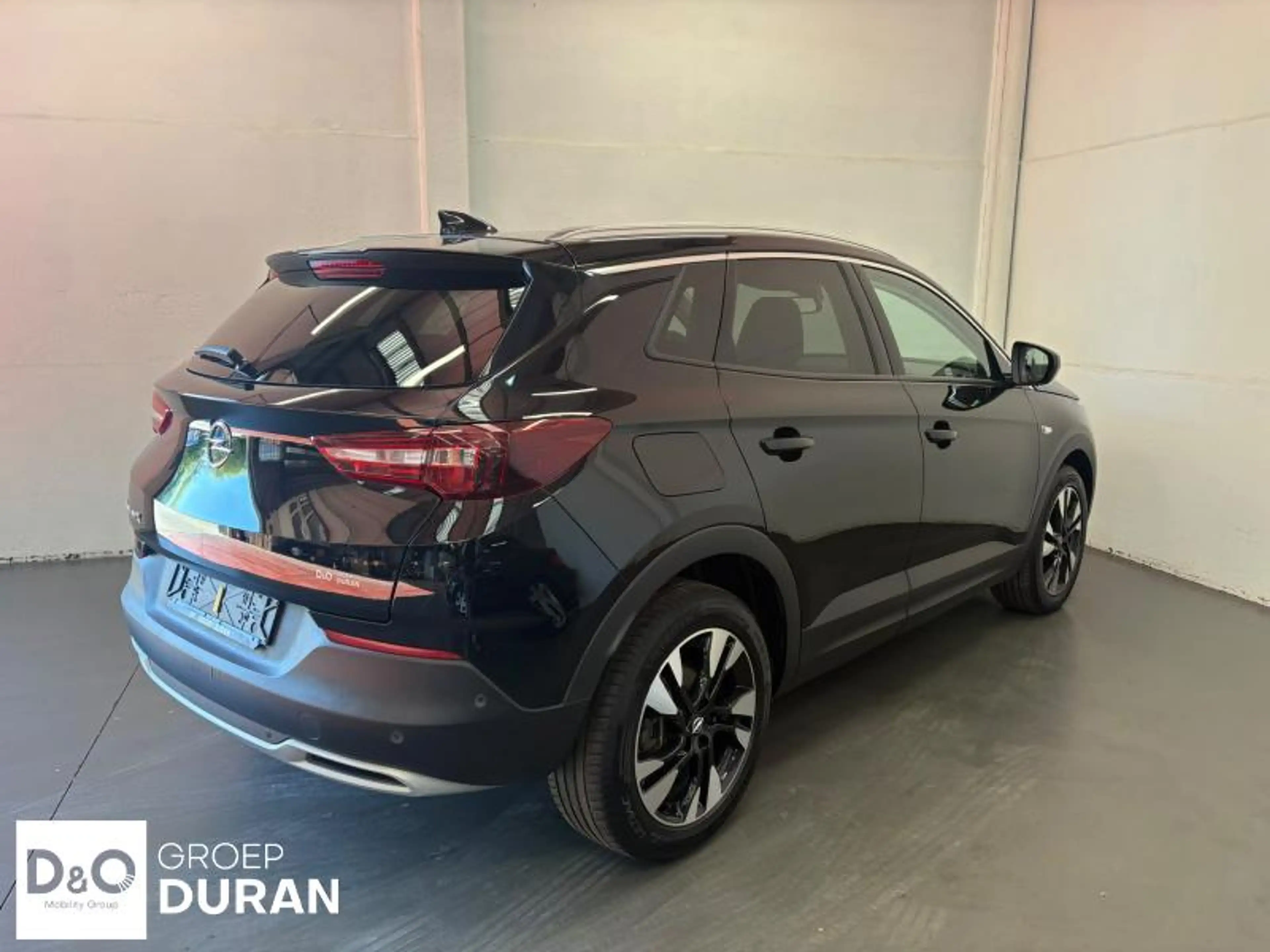 Opel Grandland X Innovation — photo 8