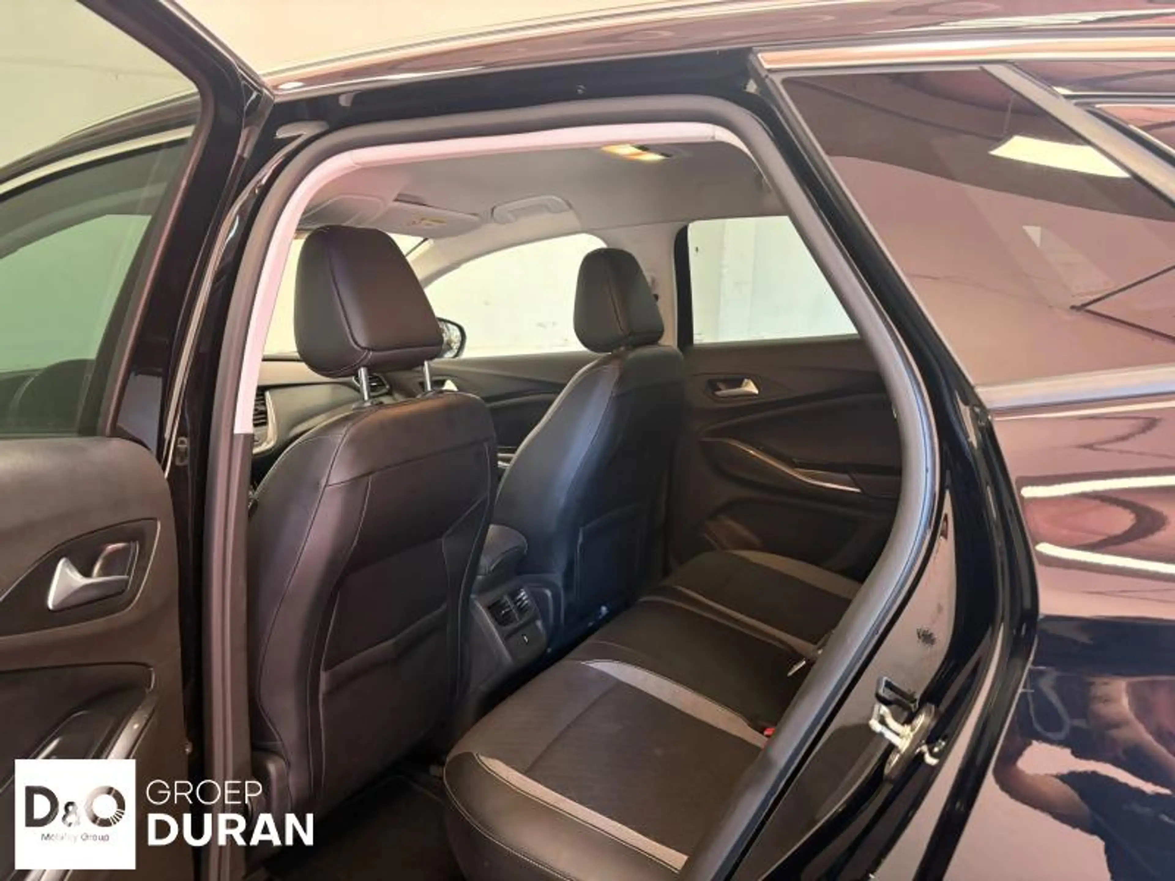 Opel Grandland X Innovation — photo 10