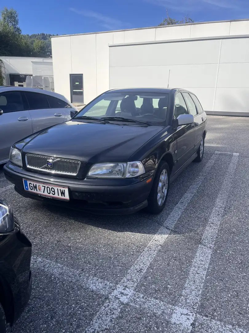 Volvo V40 2,0-16V Klassik Aut. - 1