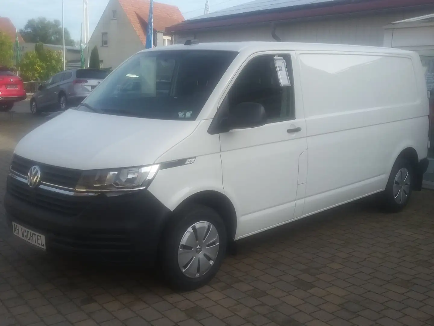 Volkswagen T6.1 Transporter Kasten lang Klima PDC Trennwand Flügeltüren Weiß - 1